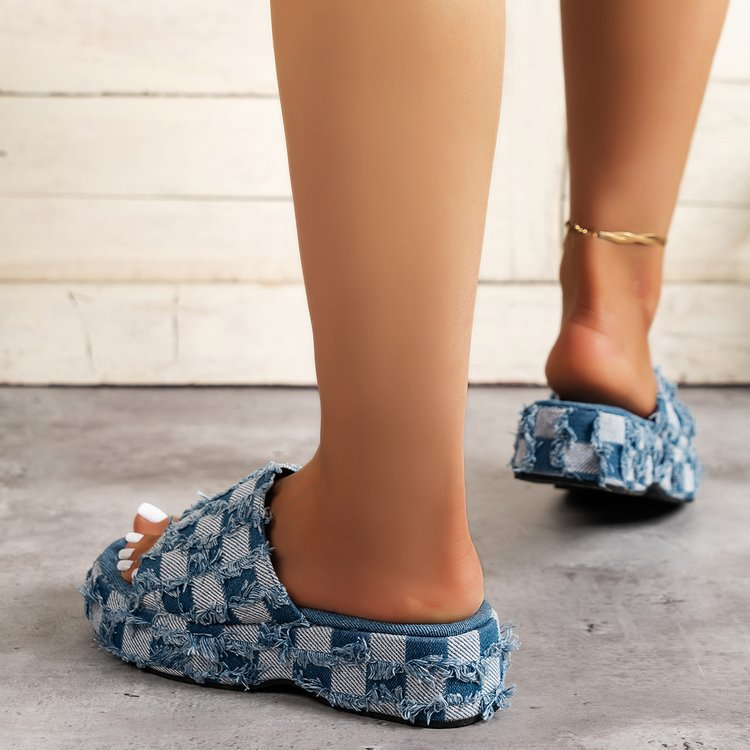 Groot formaat stoffen oppervlak, dikke zool, één lijn slip voor dames met schuine hakken en strandsandalen met ronde neus._voghion.com