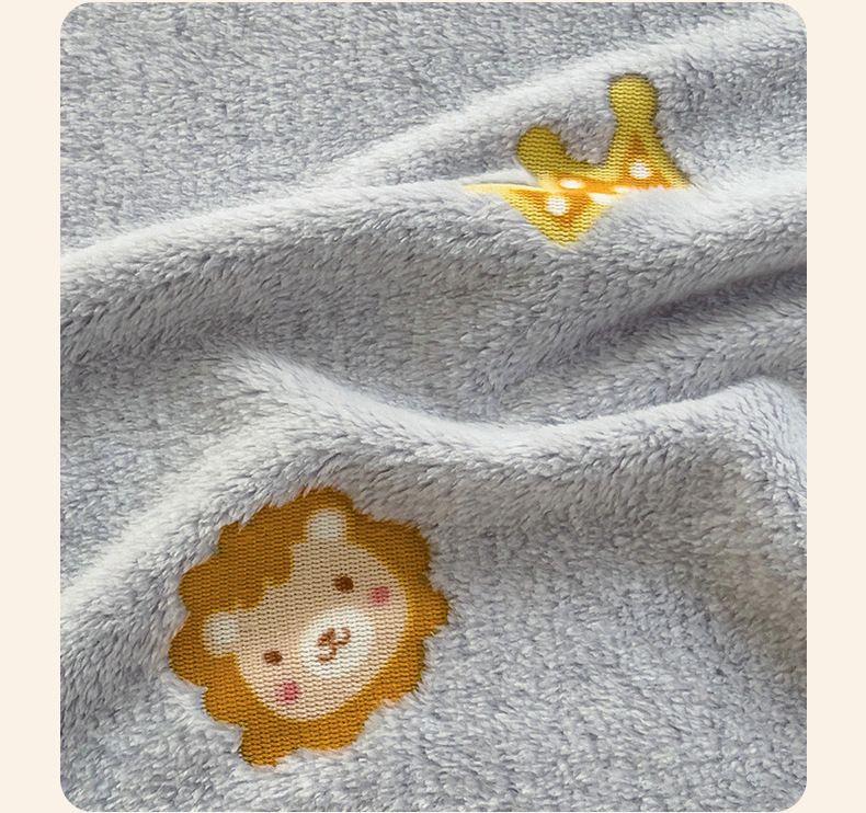 Cute Coral Fleece Thickened Autumn-Winter Office Nap Blanket For Work Breaks_voghion.com