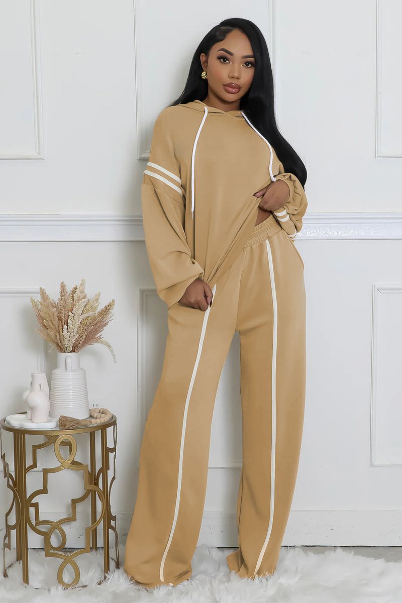 Damenbekleidung Zweiteiliges Set mit Kapuzenpullover mit Bandnähten_voghion.com