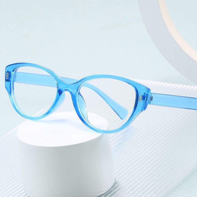 Women's Lightweight Oversized Sports Sunglasses_voghion.com