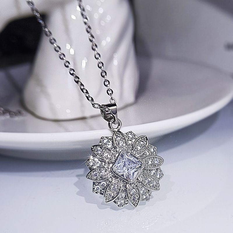 Live Streaming Bestselling Zircon Cluster Jewelry Wedding Bride Necklace High-end Elegant Earrings Bracelet Three-piece_voghion.com