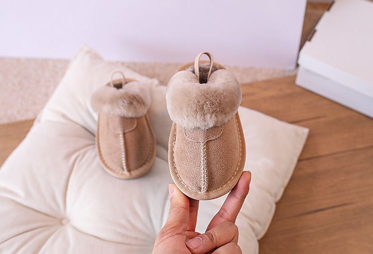 2023 neue Winter Baby Leder Warme Plüsch Kleinkind Kinder Schuhe Gummi Rutschfeste Innen Mode Kleine Mädchen Slipper_voghion.com