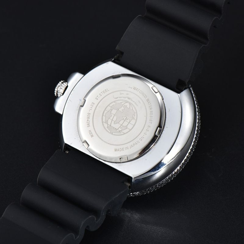 Orologio con fibbia ad ago in silicone e acciaio inossidabile al quarzo da uomo d'affari del 2023 nuovo_voghion.com