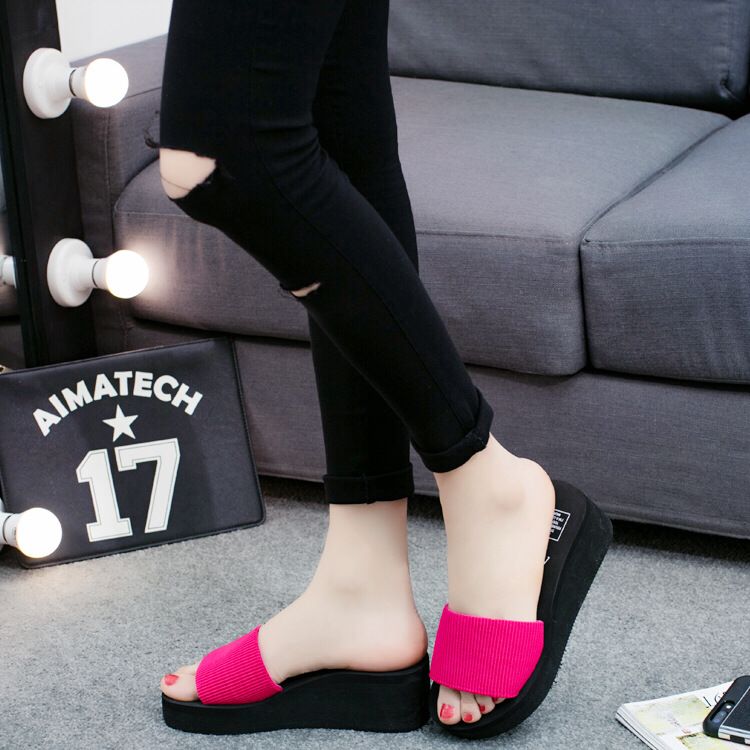 2017 New Elastic Belt Flat Bottom Slope One Line Women's Cool And Slippery Cake Heel Slippers Summer_voghion.com