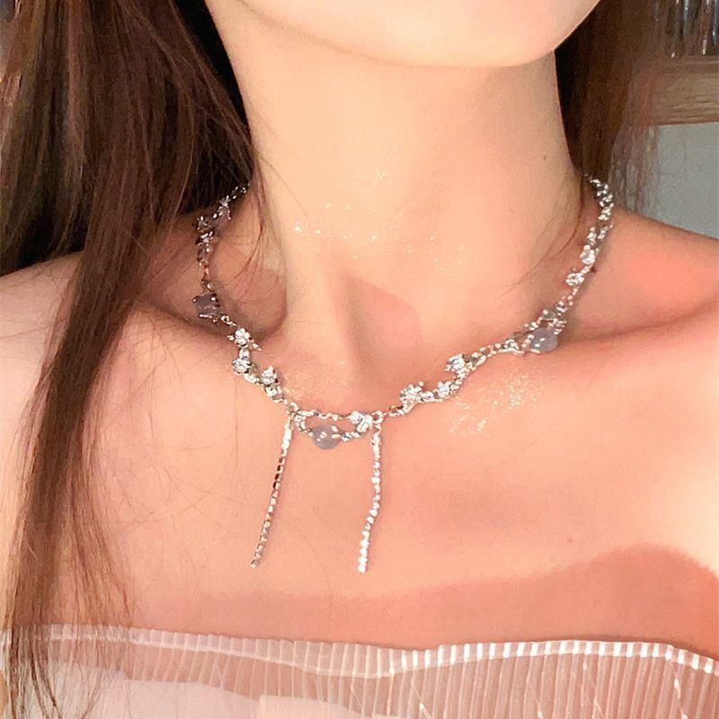 insanların 【 3135 Koleksiyonu 】 Beyaz Ay Işığı Kelebek Zirkon Püskül Kolye, Tatlı Ve Havalı Üst Düzey Baharatlı Kız 【 】 ! Kolye,_voghion.com