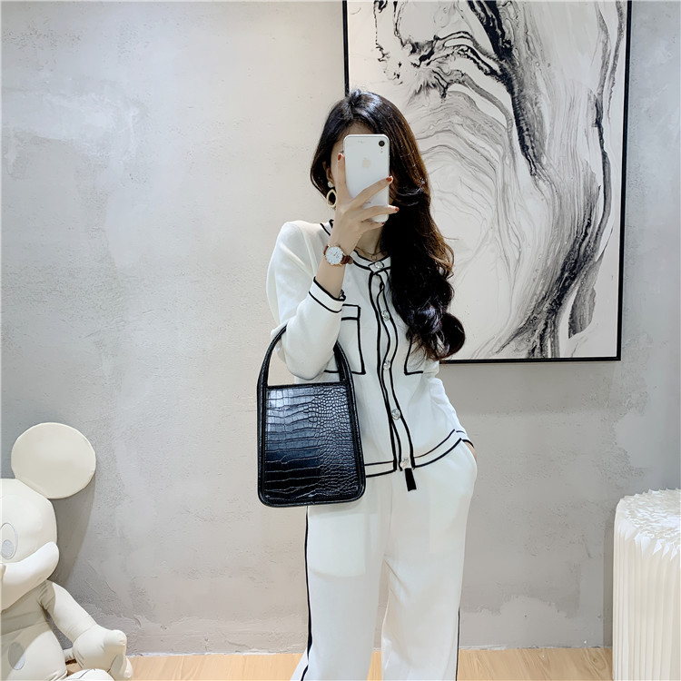 Women's fashion professional suit age-reducing temperament knit cardigan style wide leg pants two-piece set_voghion.com