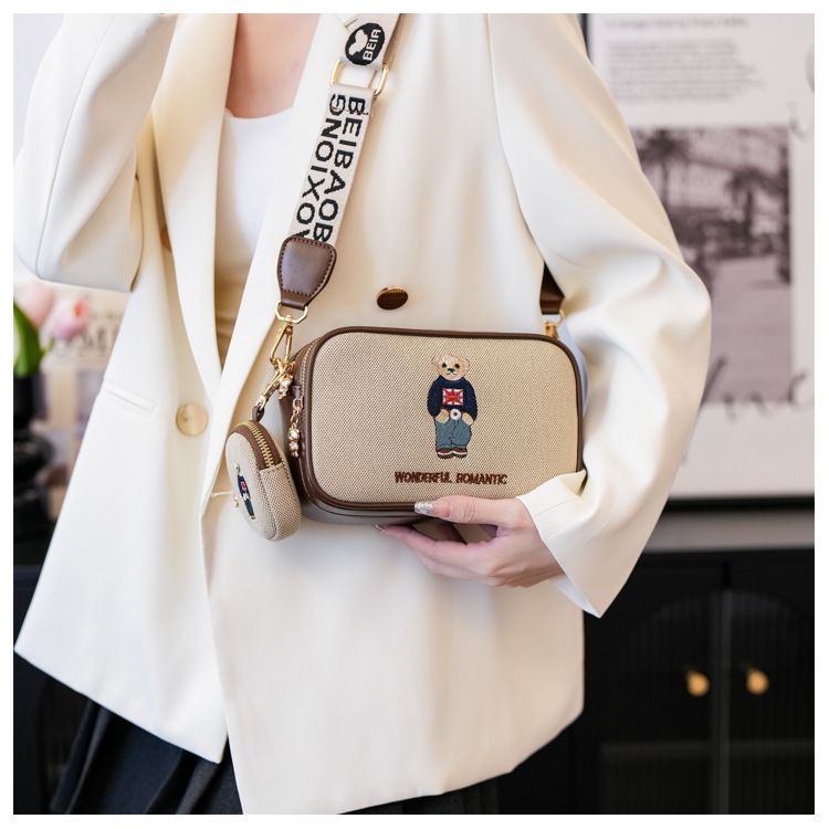 simple casual small bag women's 2024 autumn new daily commuting shoulder messenger bag_voghion.com