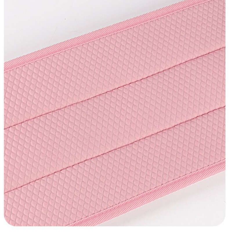 Puusasilla raskust kandev treeningvöö, hantlitega treenimine, tõstmine, fitness, vöökoha ja puusakaitse, kodune kaalulangus_voghion.com