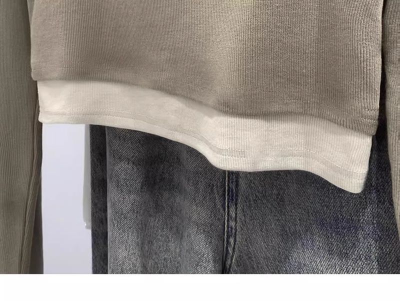 Korte gestalte color blocking korte top twee V-hals lange mouwen T-shirts voor dames herfst Amerikaanse slim fit pittig_voghion.com