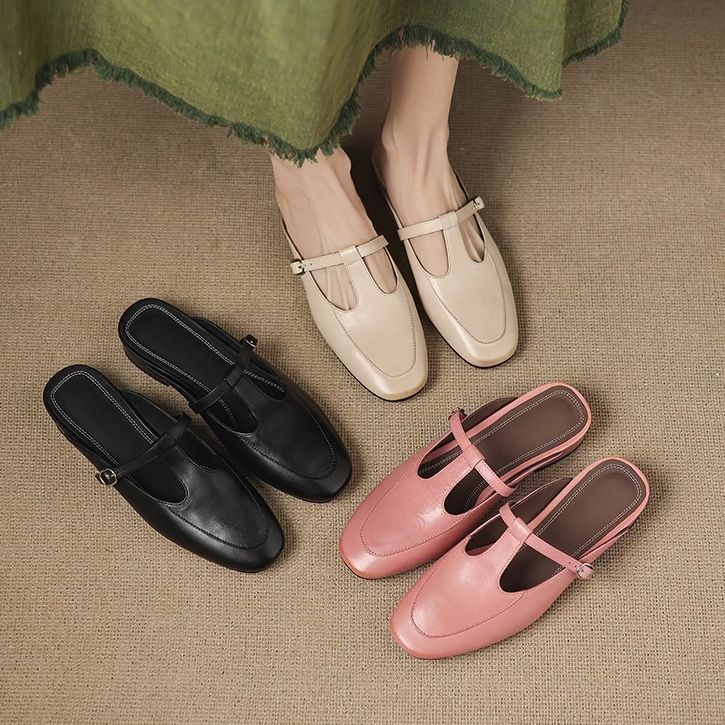 2025 Frühjahr Neue Oberbekleidung Coole Hausschuhe T-förmige Mary Jane Kleine Lederschuhe für Frauen, flacher Boden, halb gezogen,_voghion.com