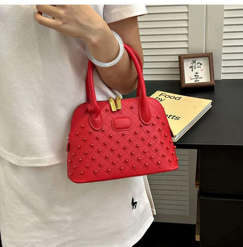 Fashion Designer Shell Bags For Women Elegant Rivet Handbag Versatile Large Capacity Shoulder Crossbody Bag_voghion.com