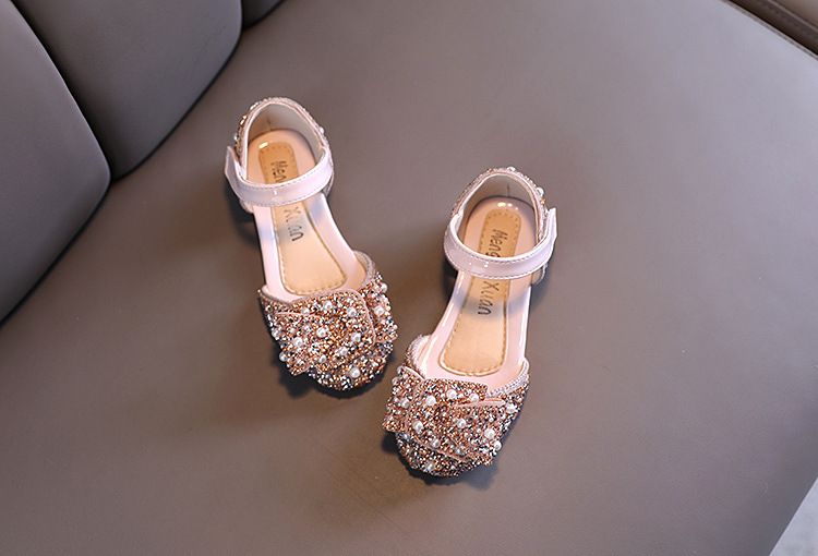 Neu Perle Strass Bogen Kleine Mittlere Kinder Tanz Schuhe Performance Schuhe Halb Sandalen_voghion.com