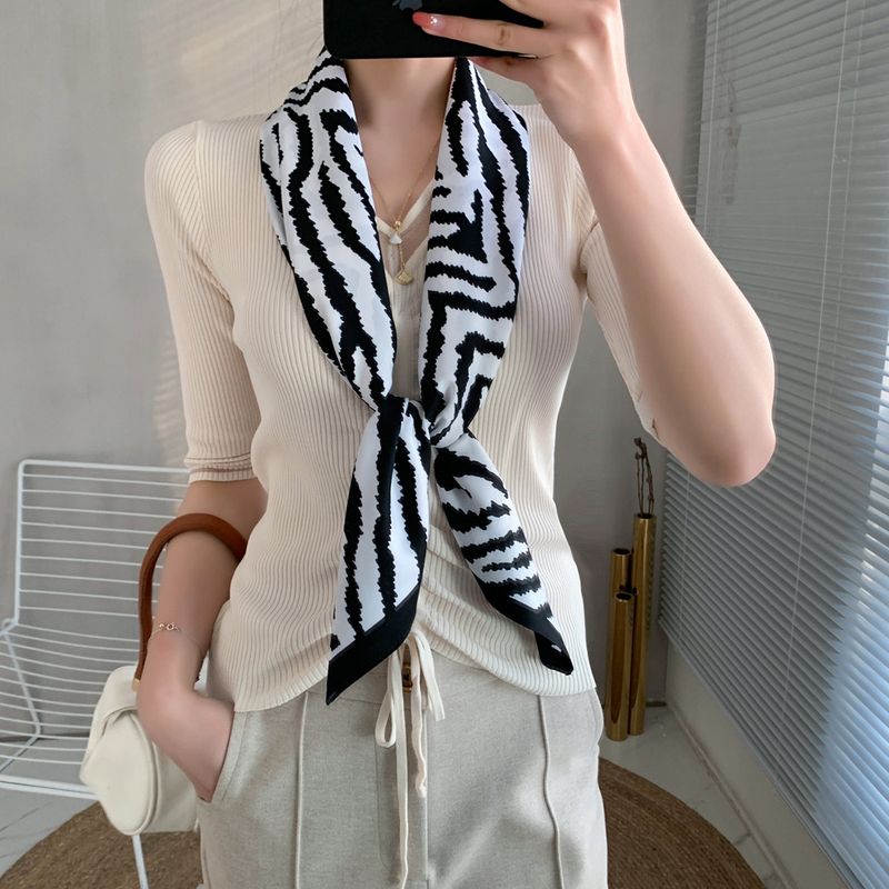 90 cm diagonale Seide mit Leopardenmuster, atmungsaktiver Schal, Haargummi, einfacher professioneller Schal in Kontrastfarbe_voghion.com