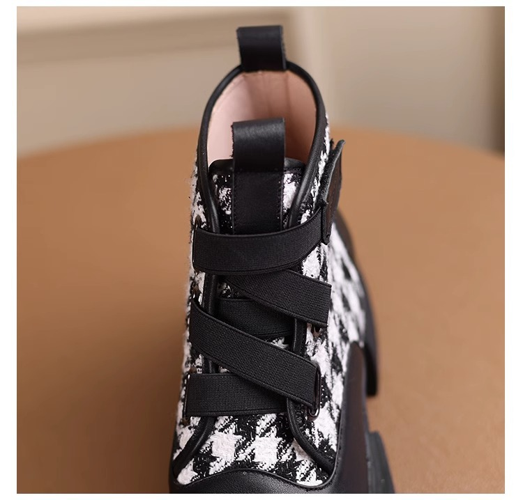 French Retro Small Thick Soled Color Matching Martin Boots Women S Autumn New Ins Net Red Foreign Style Boots_voghion.com