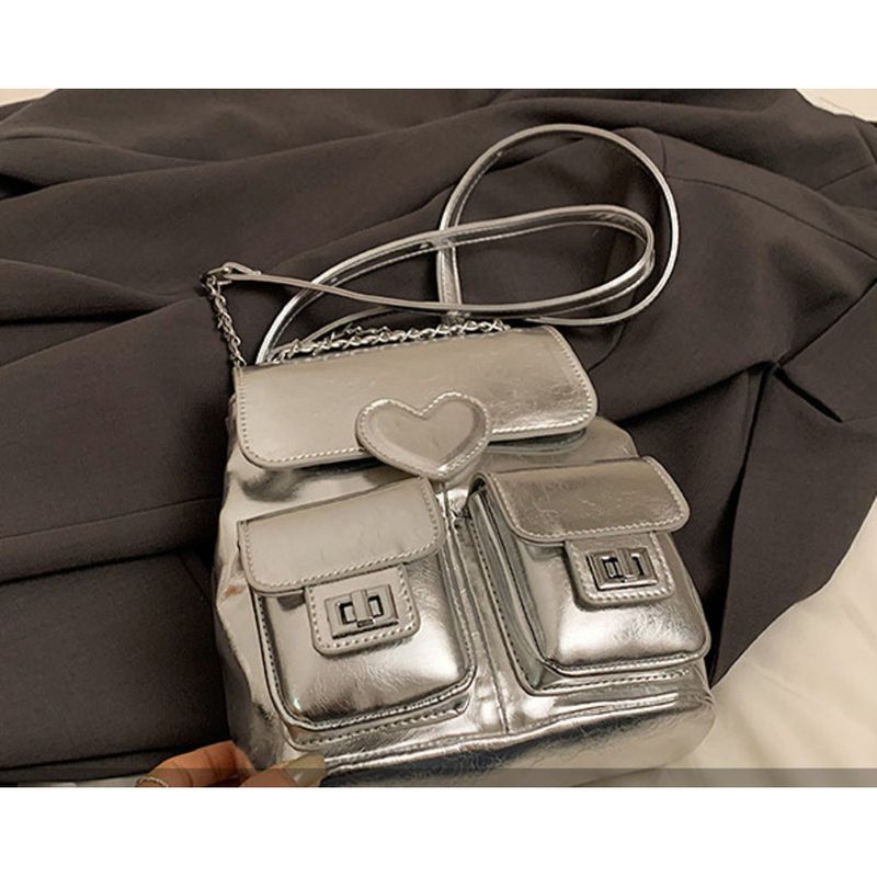 2025 Fall/Winter New Women's Silver Heart-Shaped Backpack Multifunctional Chain Bucket Bag_voghion.com