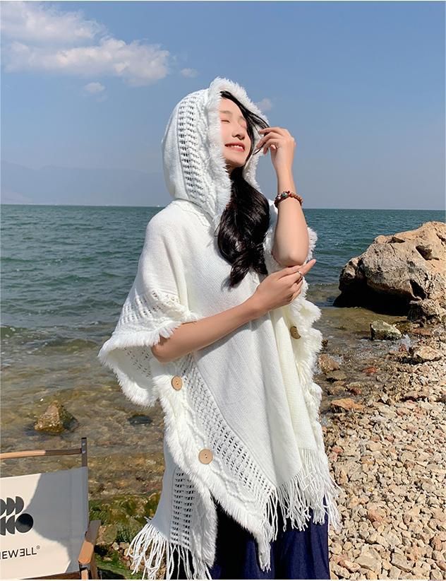 Forest style shawl Bohemian tassel hooded knitted sweater for women traveling to Lijiang, Yunnan, becoming travel_voghion.com