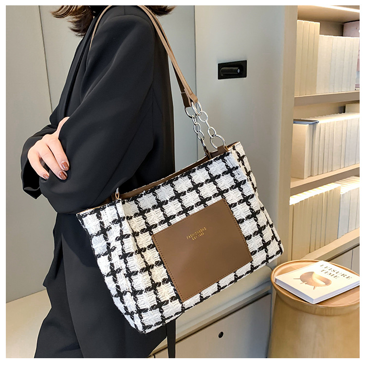 Jesenski i zimski kontrast boja jednostavna zvjezdana mreža crvena eksplozivna Toth ženska karirana torba velikog kapaciteta preko ramena_voghion.com