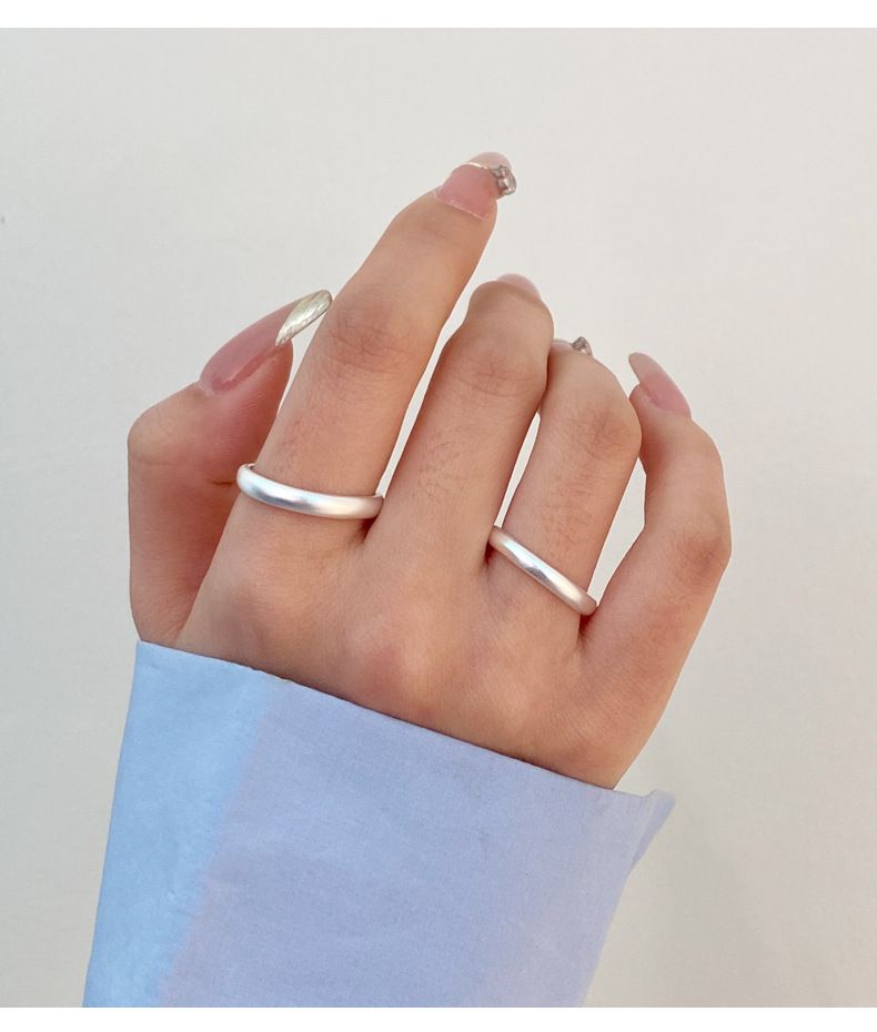 Anello opaco nebbioso con piede regolabile in argento S999, design minimalista di nicchia femminile, partner romantico di alta gamma J0145_voghion.com