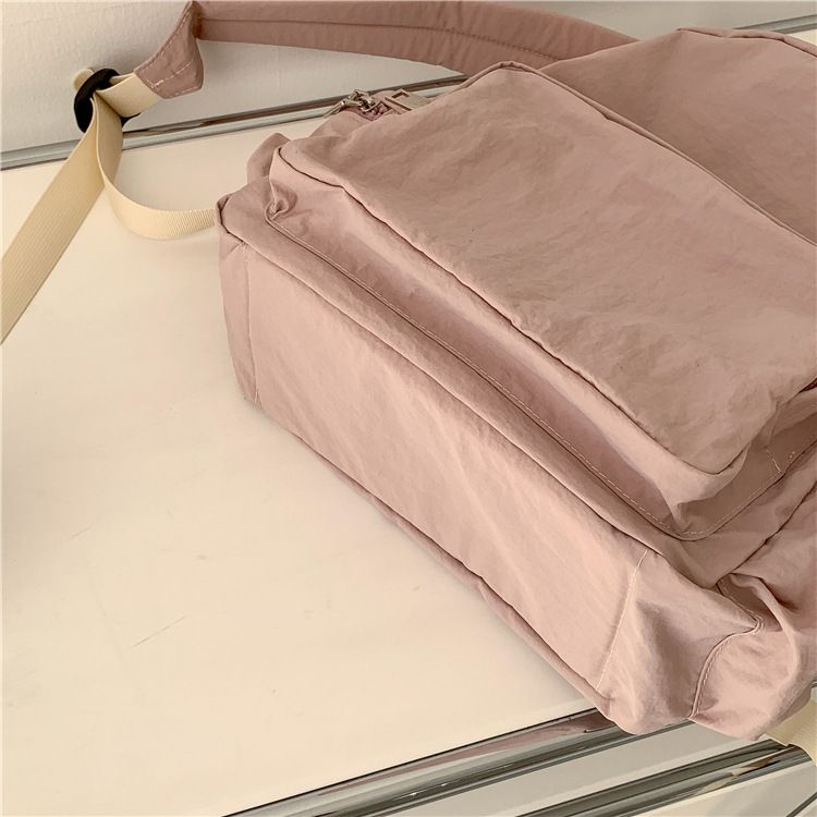 Lightweight, Large-capacity Nylon Backpack For Women, Designed Specifically For Solo Travel Double Shoulder Straps Casual Style_voghion.com