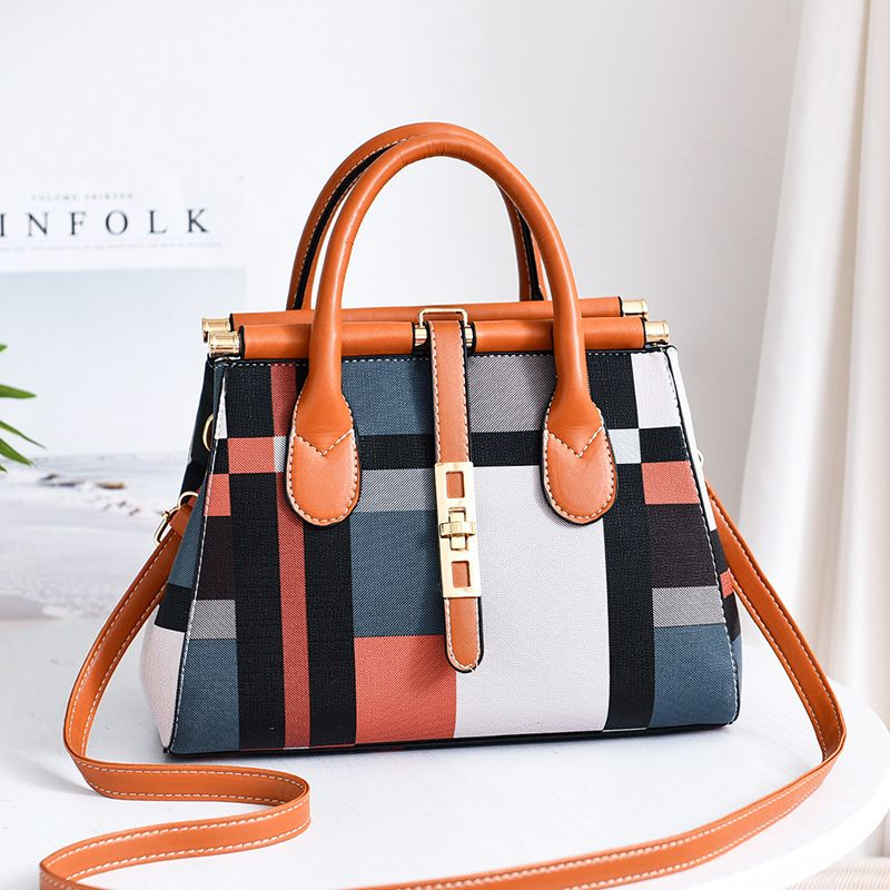 Borsa da donna 2023 nuova moda europea e americana elegante tendenza tendenza borsa a tracolla grande consegna_voghion.com