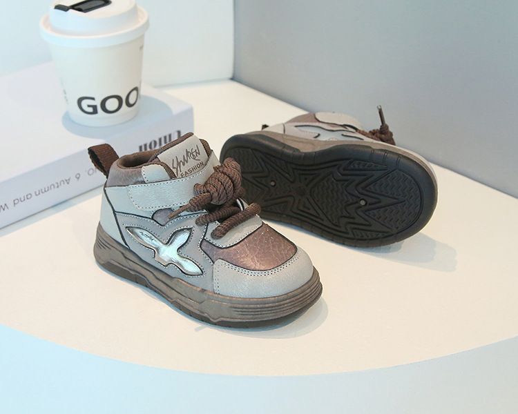 XUANMU Nieuwe kindersneakers lente/herfst jongens antislip hoge hulp casual board schoenen meisjes lichtgewicht comfortabele zachte zool flats XF0004_voghion.com