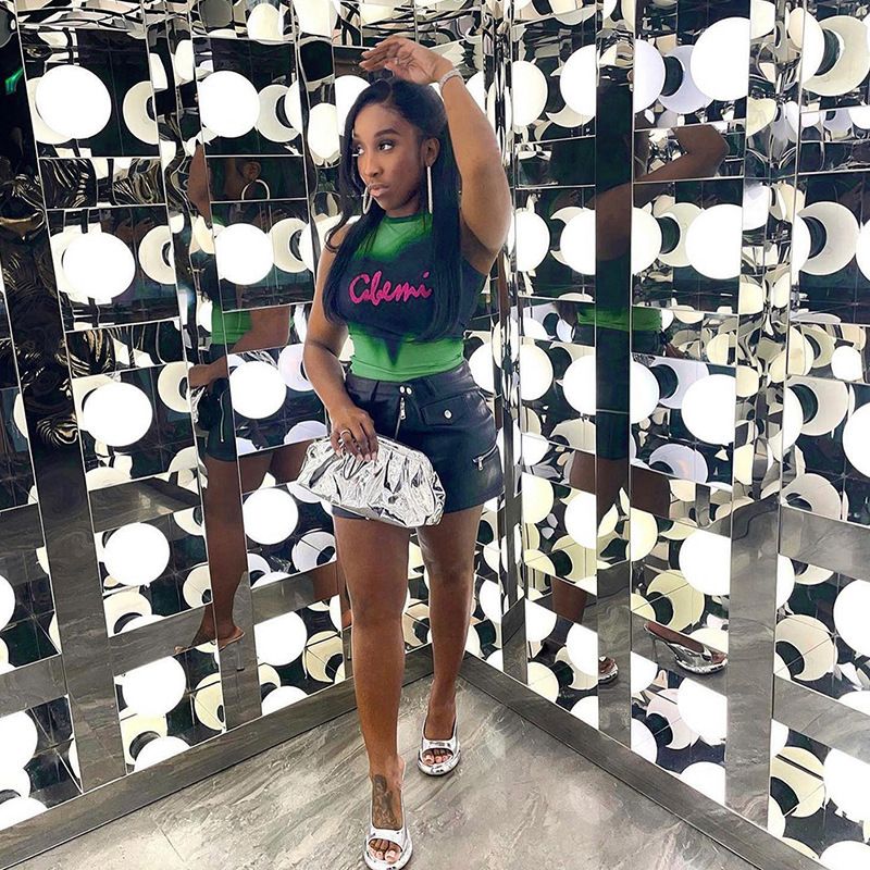 Q23TP185 Maglietta senza maniche con stampa tie-dye, a maniche corte, da donna, estate 2025, nuova moda_voghion.com