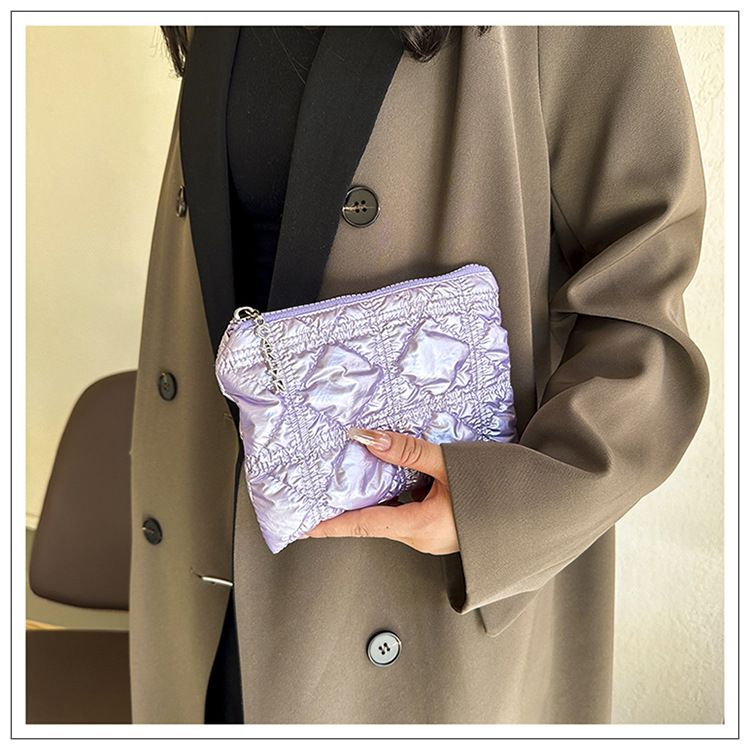 2024 new handheld wallet, embroidered diamond grid small bag, cute and versatile spare wallet, lightweight cloud card bag_voghion.com