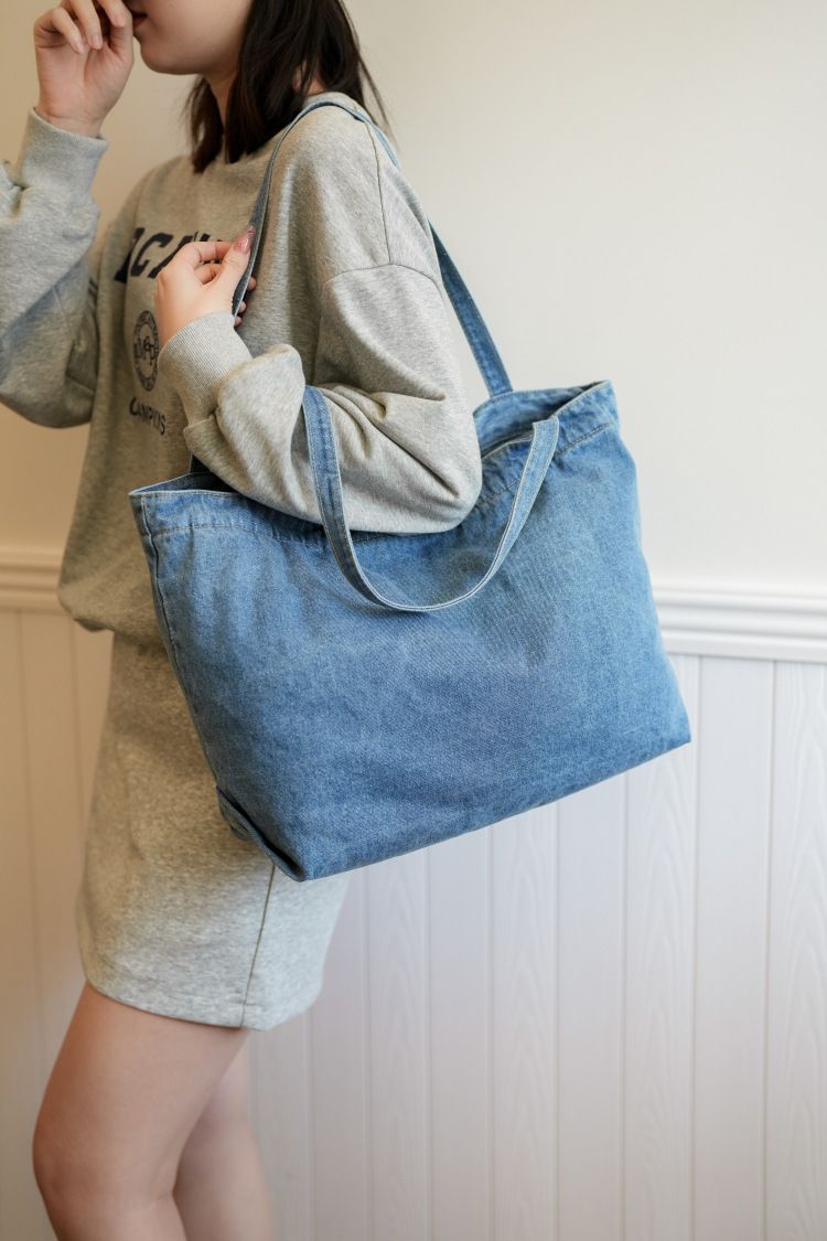 Denim Bag Women's Shoulder Bag Large Capacity Solid Color Washed Denim Bag Student Commuter Shoulder Bag Female Art Casual Handbag_voghion.com