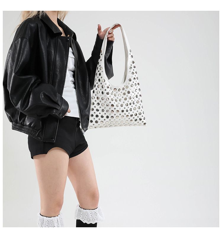 Trendy Underarm Bucket 2025 Summer New Rivet Commuter Shoulder Bag High-end Versatile Handbag_voghion.com