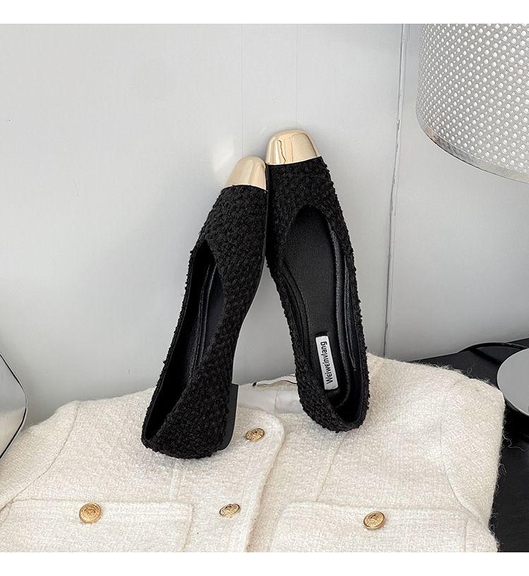 French Pointed Single Shoes Women's Flat-soled One-pedal Shallow-mouth Small Fragrant Wind Soft-soled Ladyshoes_voghion.com