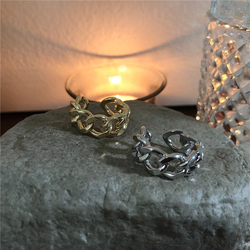 Fashion ring chain with unique design_voghion.com