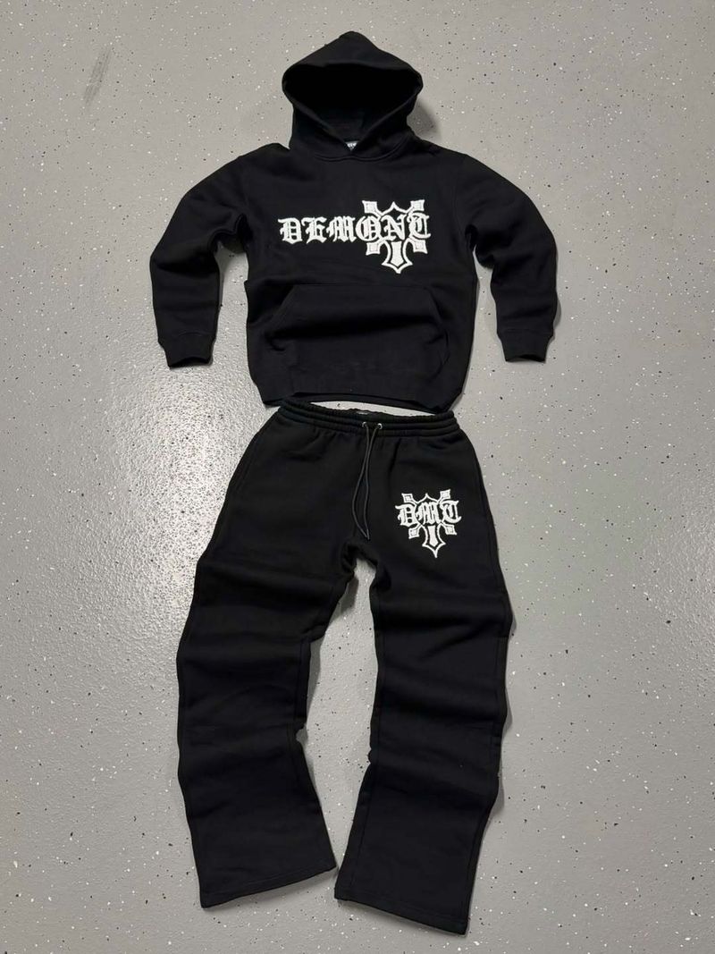 Completo streetwear con felpa con cappuccio e jogger - Pullover unisex hip hop con scritte floccate, vestibilità comoda e casual (nero/grigio, S-XL)_voghion.com