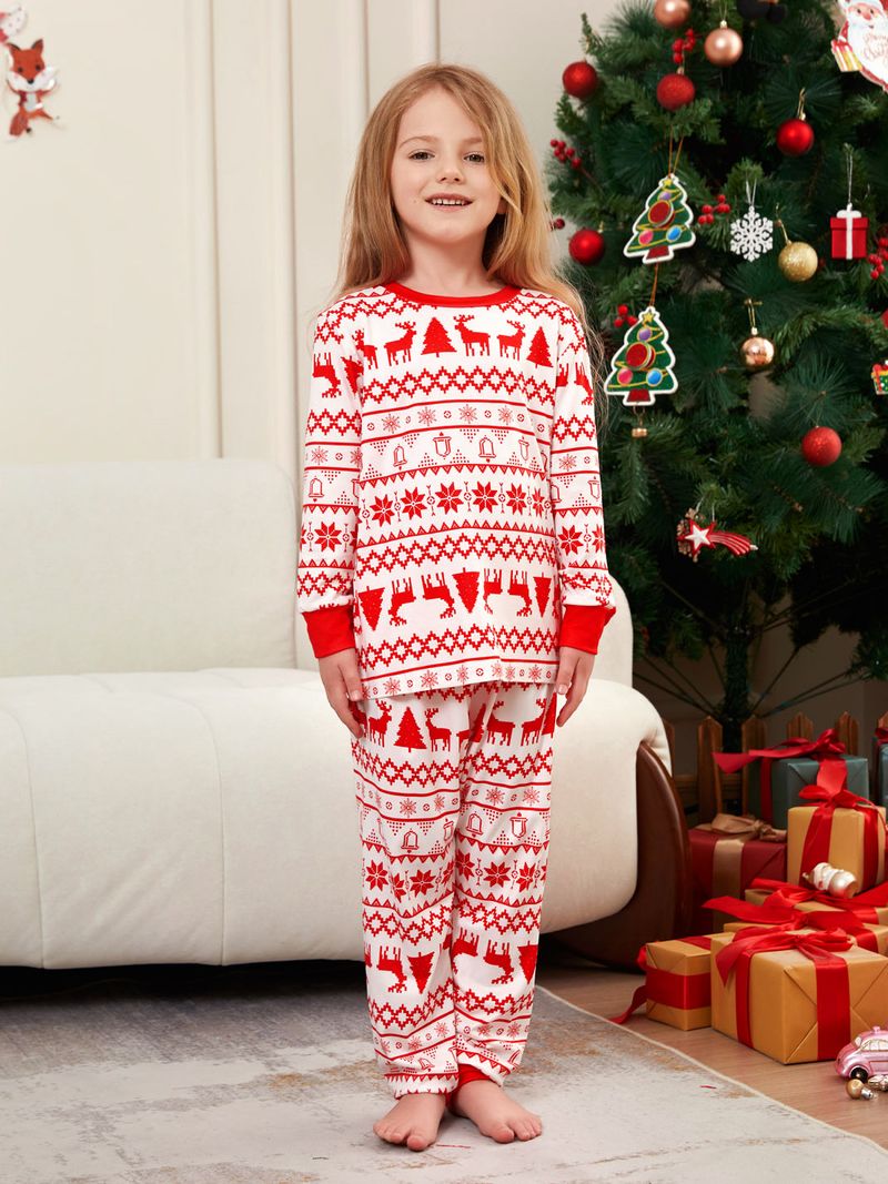 Premium-Weihnachtspyjama-Set für die ganze Familie – Ultraweiche Nachtwäsche mit Rentier-Print für Erwachsene, Kinder und Haustiere (Langarm, Ganzjahreskomfort)_voghion.com