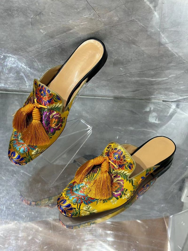 Herrenschuhe Modische Herren-Hausschuhe können draußen getragen werden, mit Quastenstickerei und Schaffellfutter, beliebter Stil, lässig und vielseitig_voghion.com