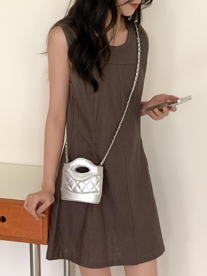 Mini Bag For Women Fashionable Crossbody Headphones Lipstick Mini Niche Rhombus Bag One Shoulder Small Style Chain Bag_voghion.com
