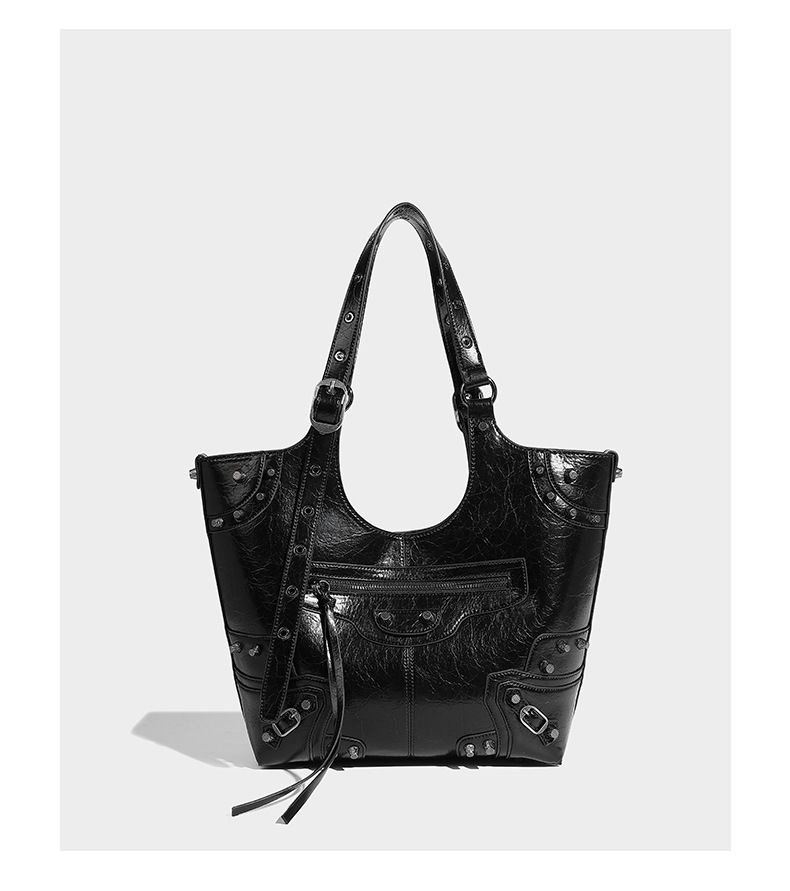 Borsa Tote, 2024 Nuova Borsa a Tracolla con Rivetti alla Moda di Alta Qualità, Borsa da Motocicletta Neutra di Grande Capacità. Mostra la Tua Personalità._voghion.com
