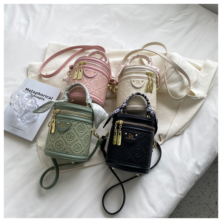 Γυναικεία τσάντα Niche Bag Γυναικεία Νέα Μοντέρνα Μεταξωτή Τσάντα Ώμου με Φορητή Τσάντα Ώμου με Κουβά Τσάντα Messenger_voghion.com