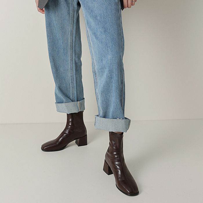 Comfortable Korean Oni Soft Minimalist Chunky Heel Booties_voghion.com