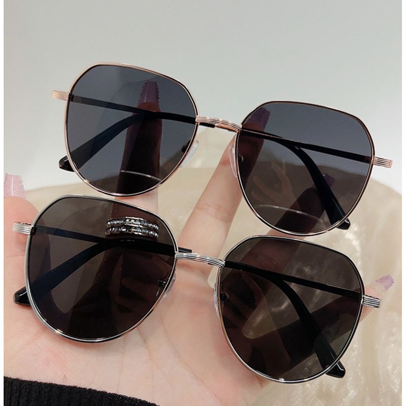 2025 New Reddit Polarized Women's High-End Look, Small Face, UV Protection, High-End Driving Sunglasses_voghion.com