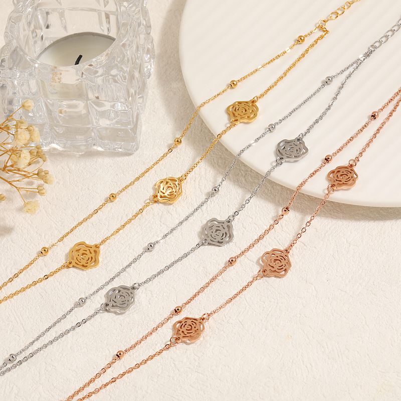 Cavigliera in stile coreano, semplice ed elegante, con perline a doppio strato in acciaio inossidabile, con fiore di rosa, alla moda, in titanio e acciaio, per i gioielli dei piedi._voghion.com