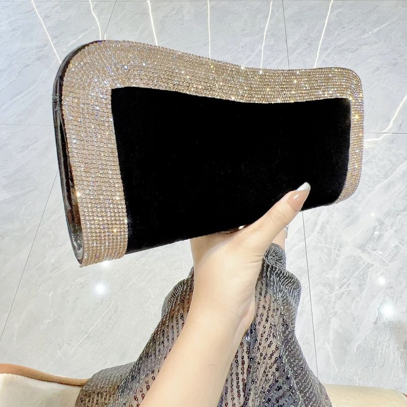 Neue High-End-Nischenhandtasche für Damen, modisch, lässig, Schultertasche, Crossbody, Party-Abendtasche_voghion.com