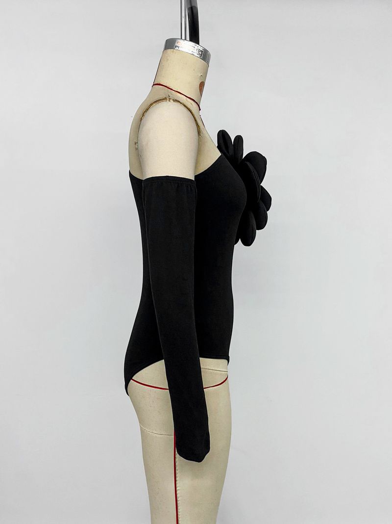 2025 New Elegant And Sexy Three-dimensional Decorative One-shoulder Off-the-shoulder Solid-color Tights_voghion.com