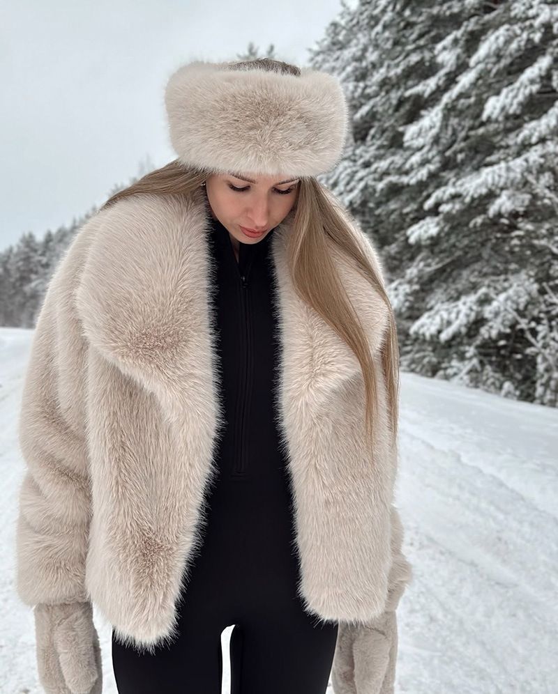 Luxuriöser Kunstfuchspelzmantel, modische Winterjacke für Damen mit übergroßem Revers – weicher und flauschiger Kunstpelzmantel, eleganter Pendlerstil, Beige_voghion.com
