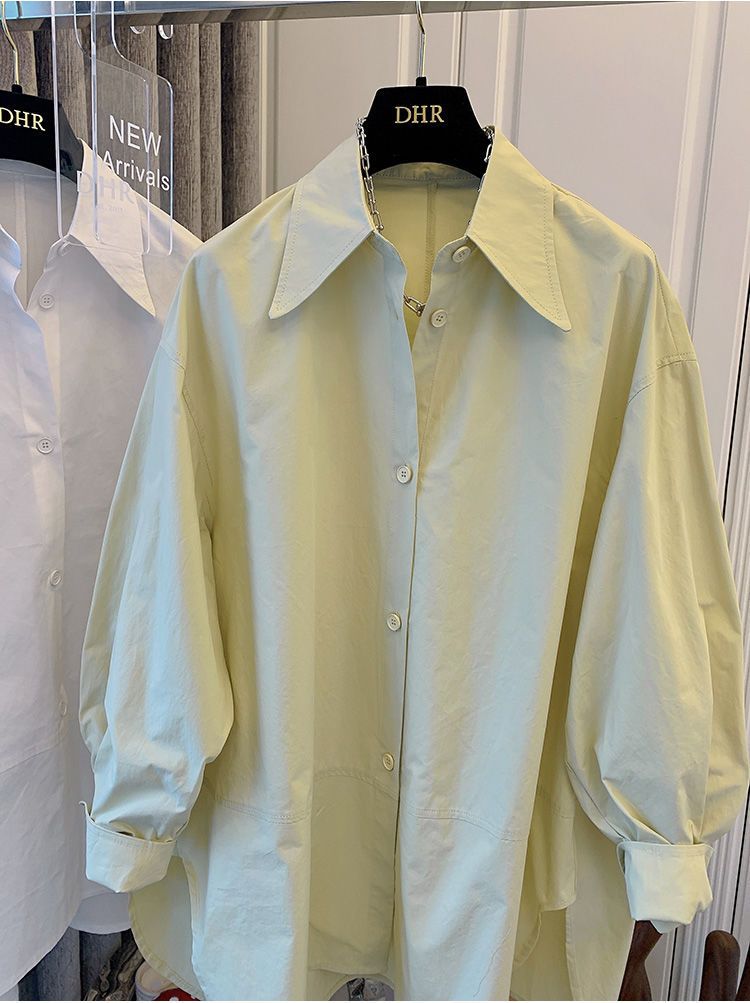 Camicia oversize a maniche lunghe da donna - Blusa ampia con colletto a punta e maniche a sbuffo (bianco/verde/nero, primavera)_voghion.com