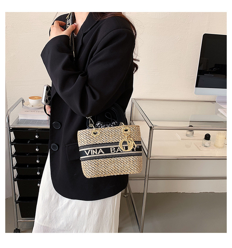 Borse da donna piccola borsa portatile intrecciata alla moda per le donne 2022 estate nuova borsa a tracolla larga in paglia borsa a tracolla singola per verdure_voghion.com