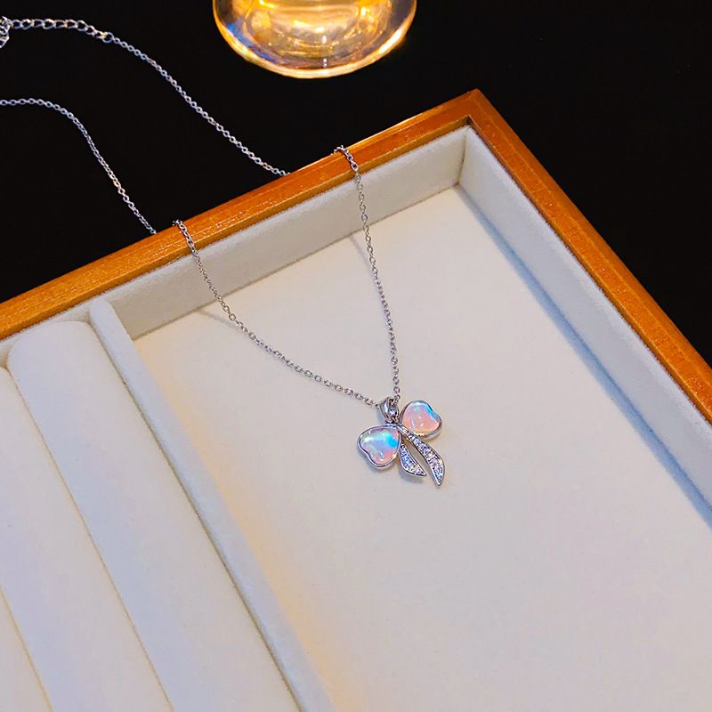 Colorful Changing Bow Necklace For Women, Niche Light Design, Versatile Pearl Collarbone Chain, Internet_voghion.com