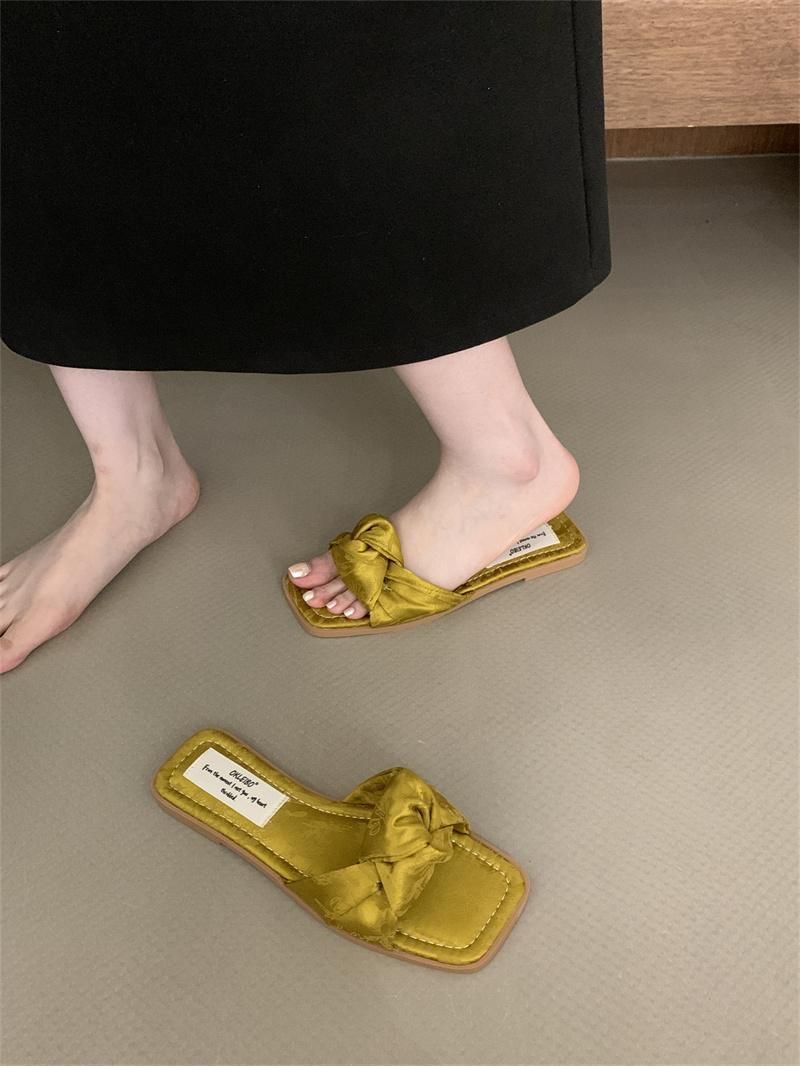 Satin Temperament Fairy Pleated One Line Slippers Exposed Toes, Low Heels, Cool Coolness, Summer Temperament, Paired_voghion.com