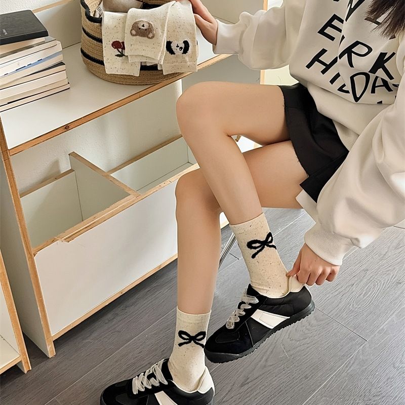 Women's & Men's Cotton Crew Socks With Bow Knots & Cute Animal Prints - Soft, Breathable & Comfortable For All Seasons Color Dot Socks_voghion.com