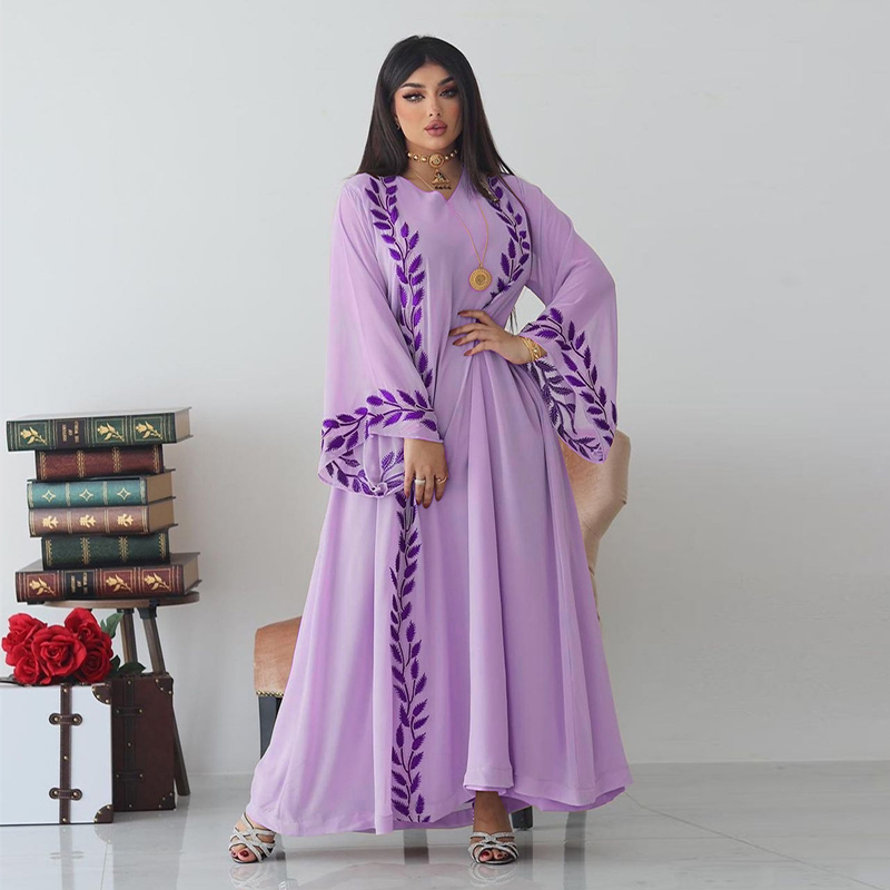 Damenmode Street Chiffon langes muslimisches besticktes rosafarbenes Rundhalskleid mit Hijab_voghion.com
