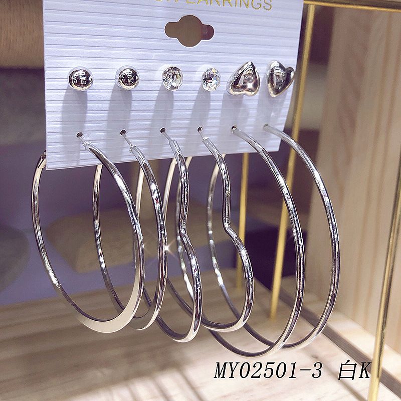 Conjunto de brincos de argola grandes versáteis e exagerados da moda com 6 pares em formato de C e personalidade_voghion.com